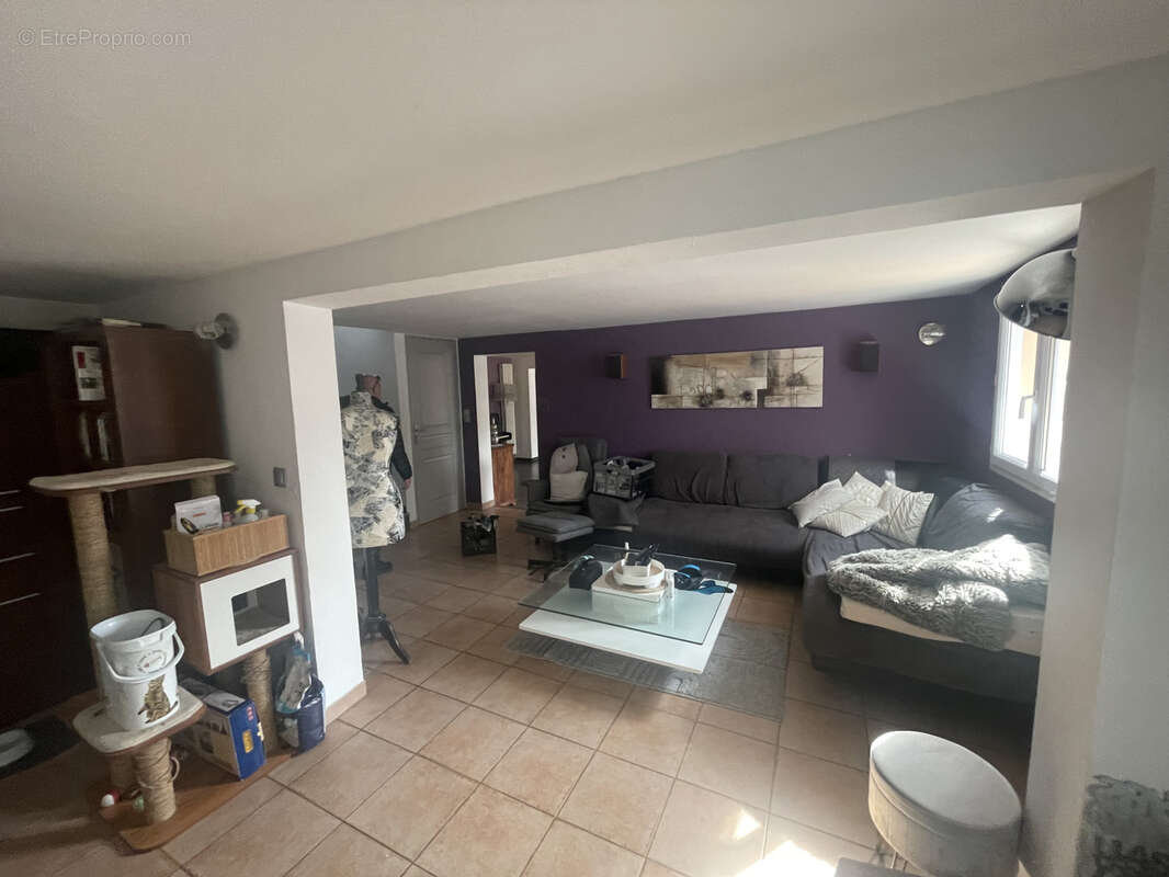 Maison à BOUILLARGUES