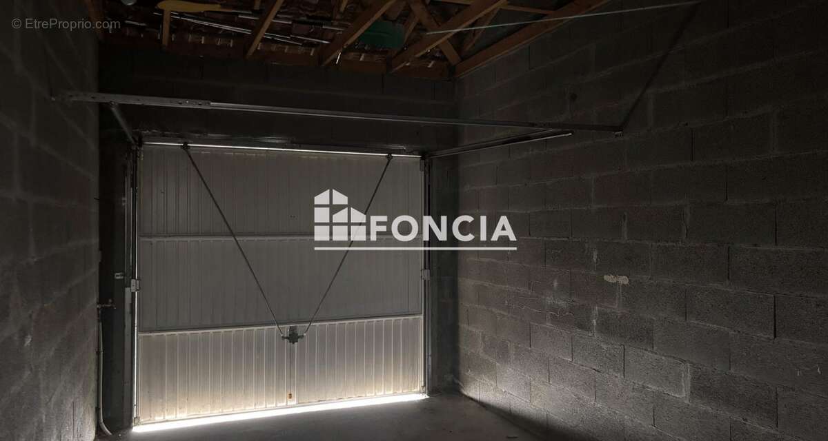 Maison à SAINT-SARDOS