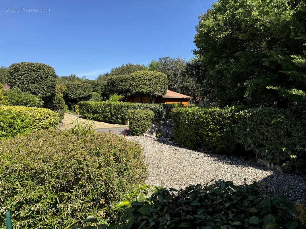 Maison à MEJANNES-LE-CLAP