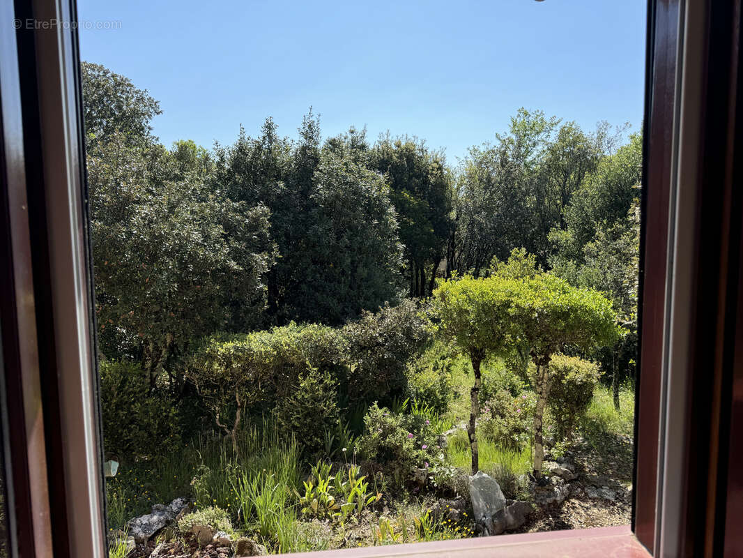 Maison à MEJANNES-LE-CLAP