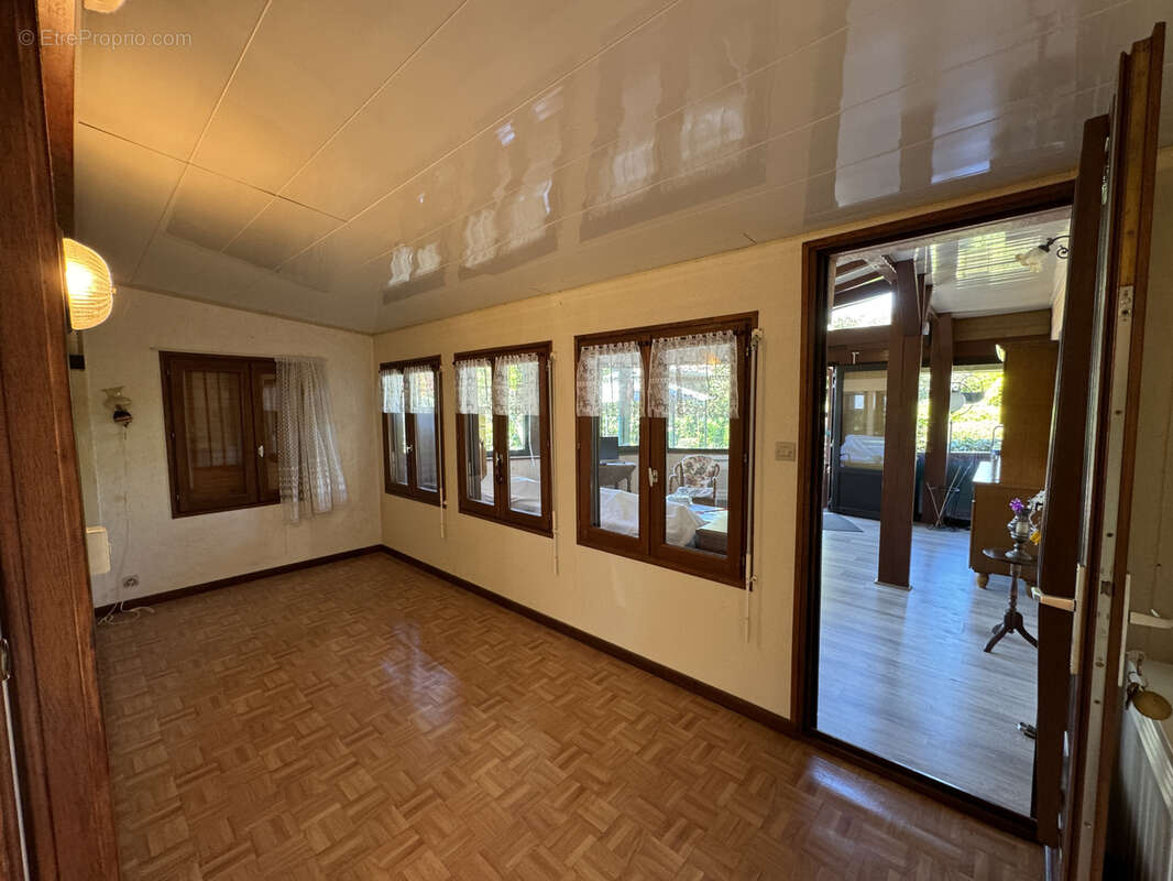 Maison à MEJANNES-LE-CLAP