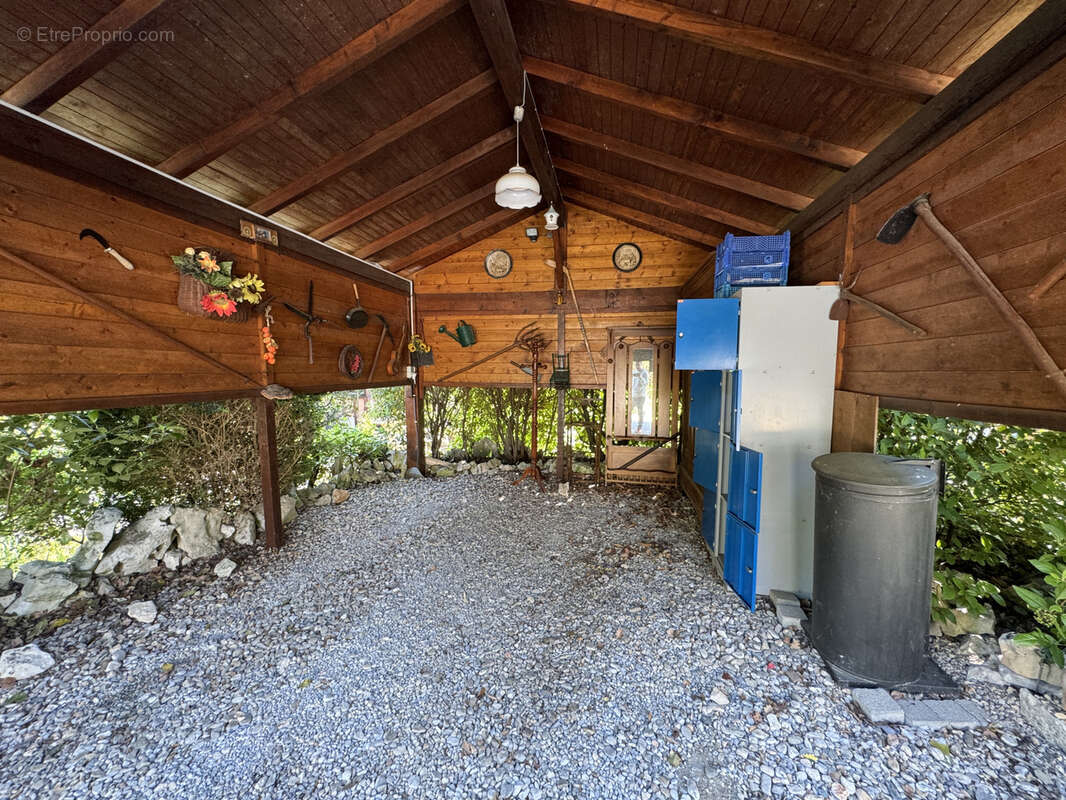 Maison à MEJANNES-LE-CLAP