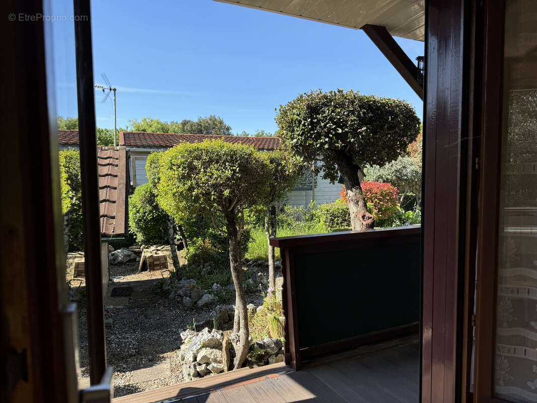 Maison à MEJANNES-LE-CLAP