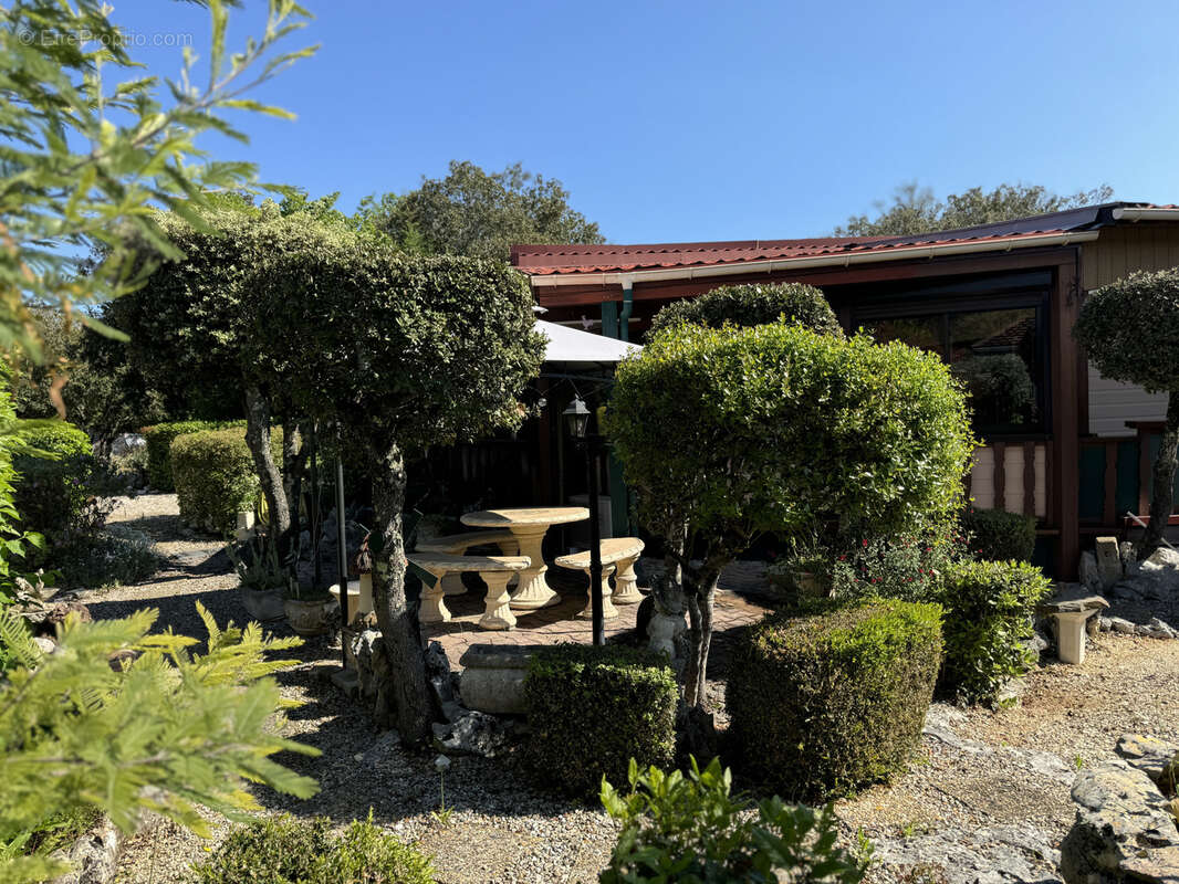 Maison à MEJANNES-LE-CLAP