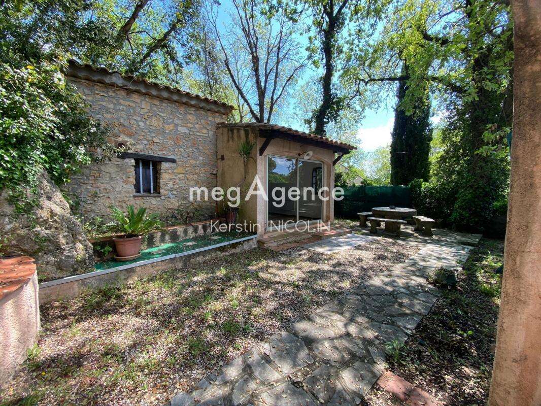 Maison à FLASSANS-SUR-ISSOLE