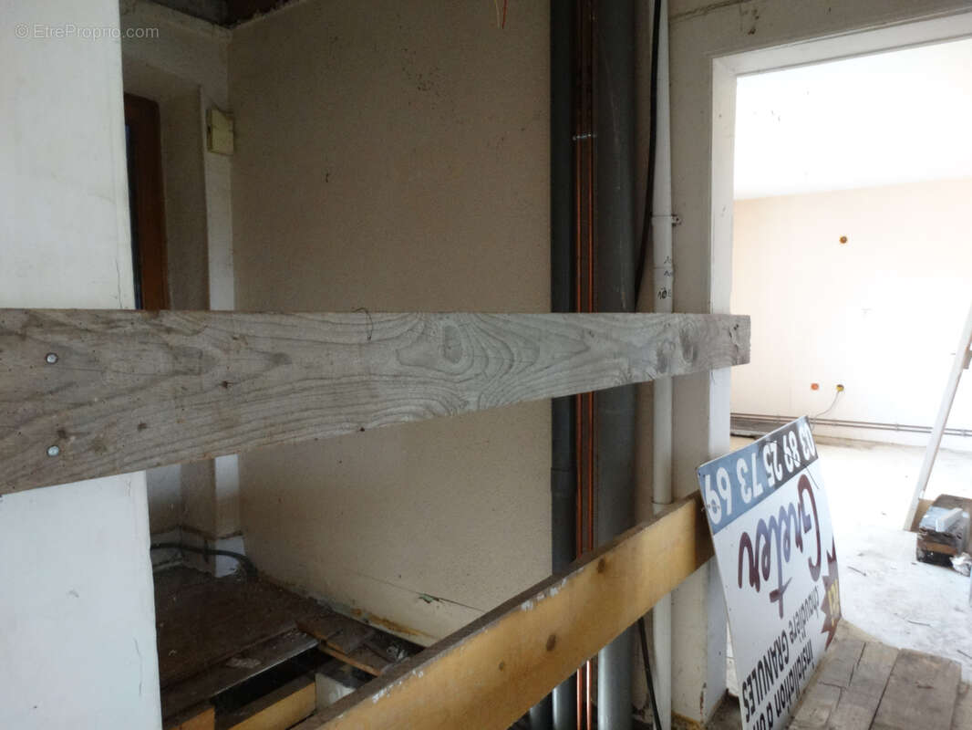 Appartement à CHAVANNES-SUR-L&#039;ETANG