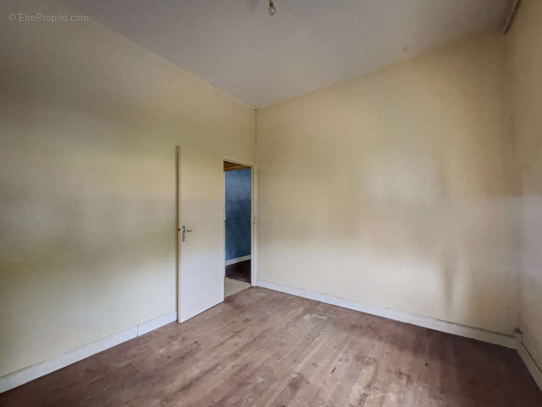 Appartement à VILLANDRAUT