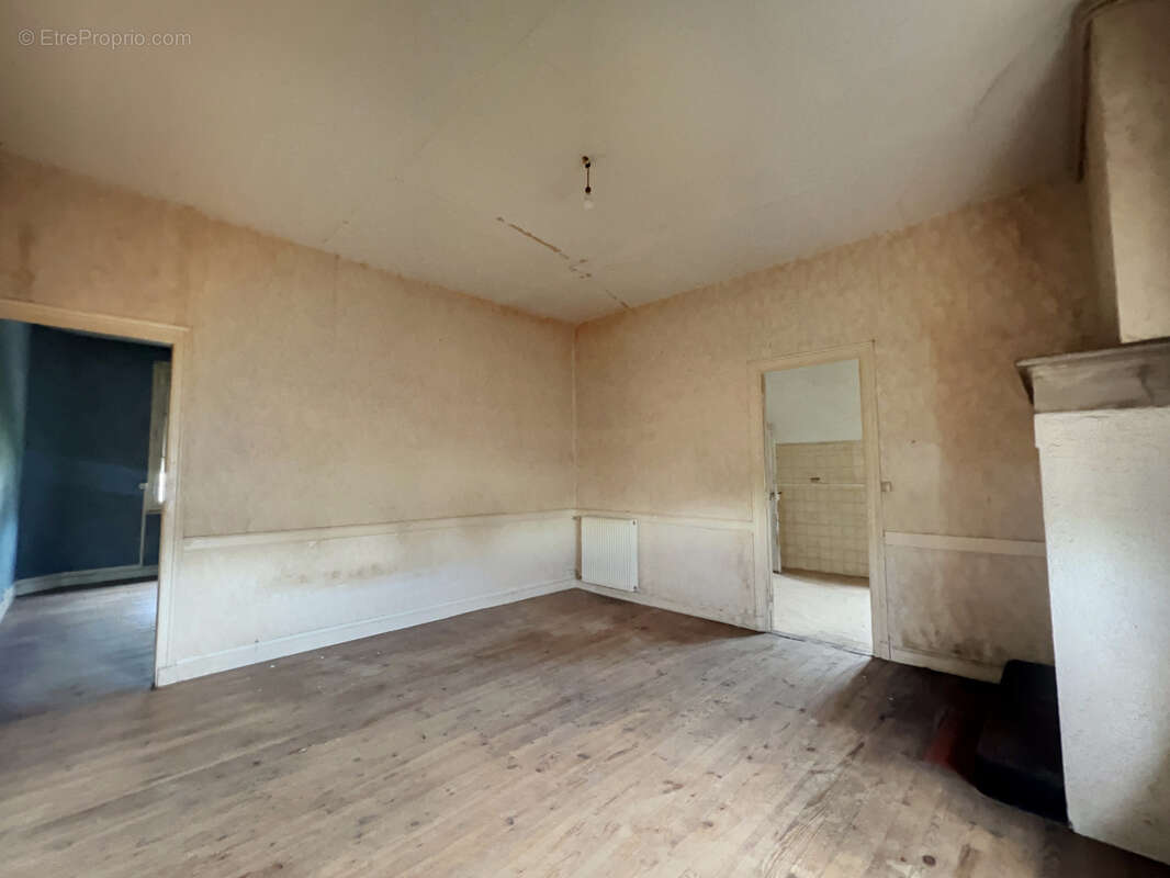 Appartement à VILLANDRAUT