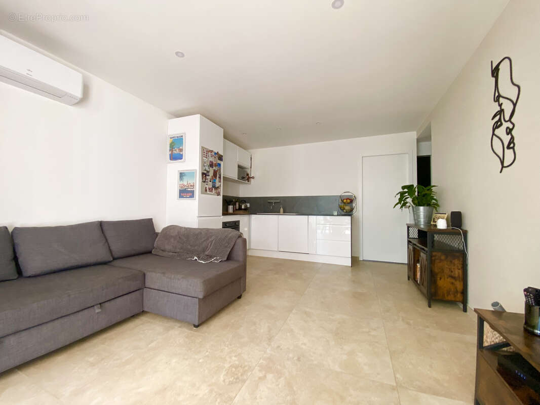 Appartement à SANARY-SUR-MER