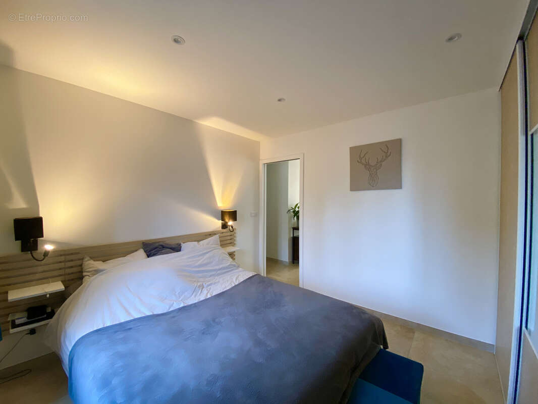 Appartement à SANARY-SUR-MER