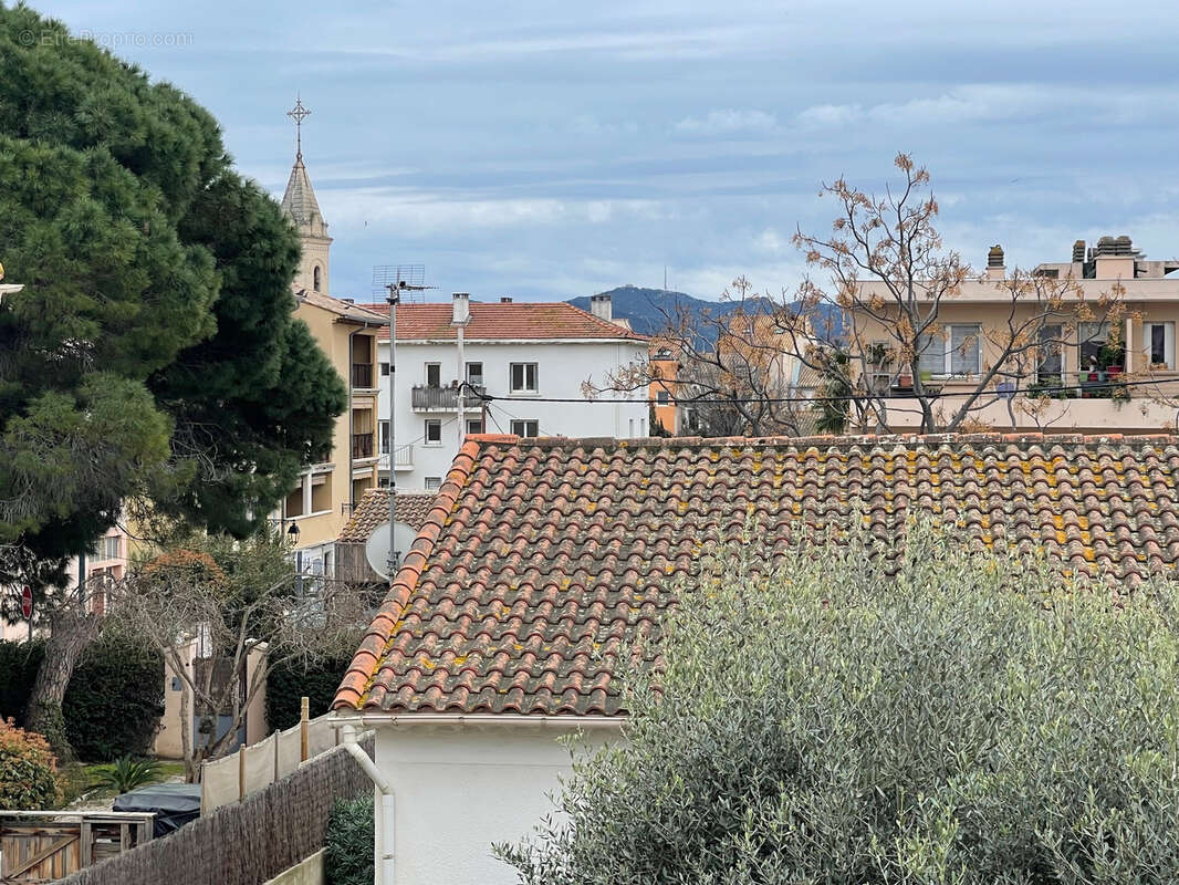 Appartement à SANARY-SUR-MER