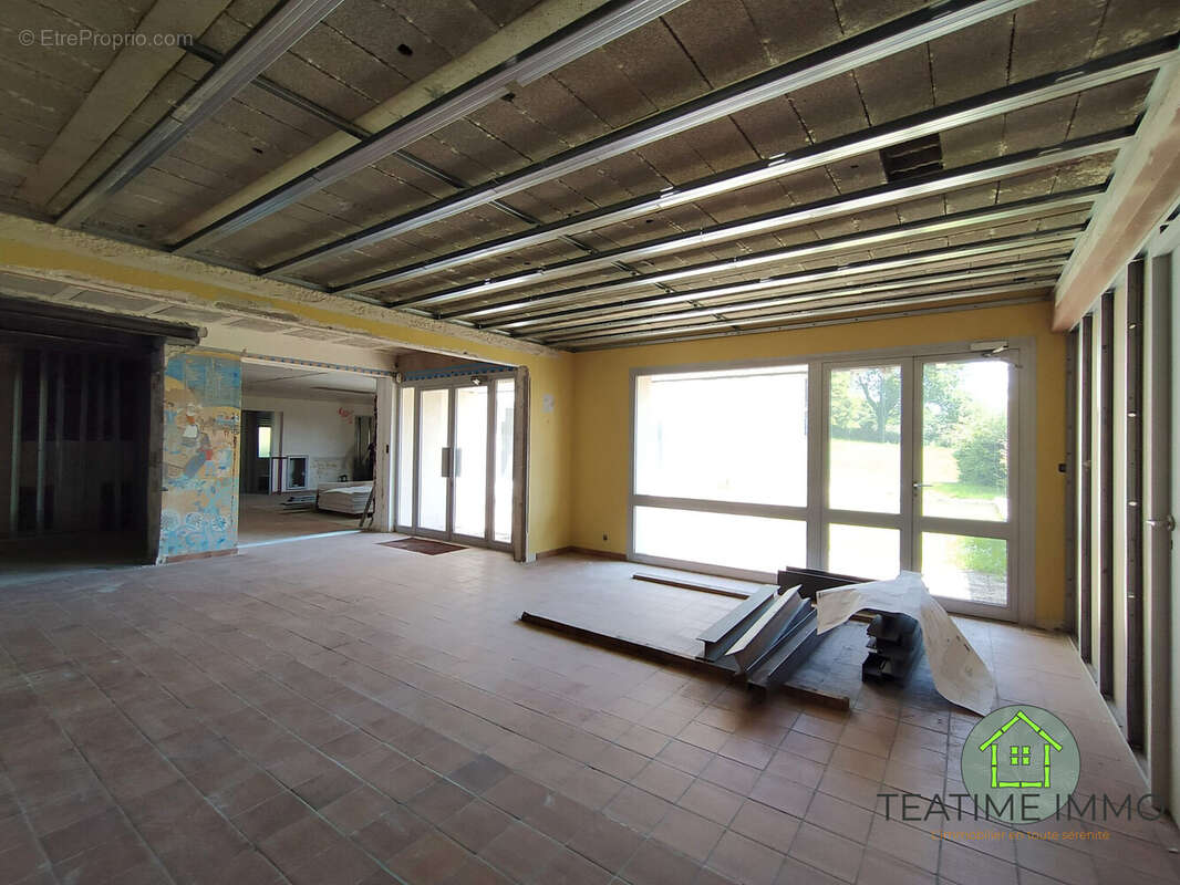 Appartement à AUDIERNE