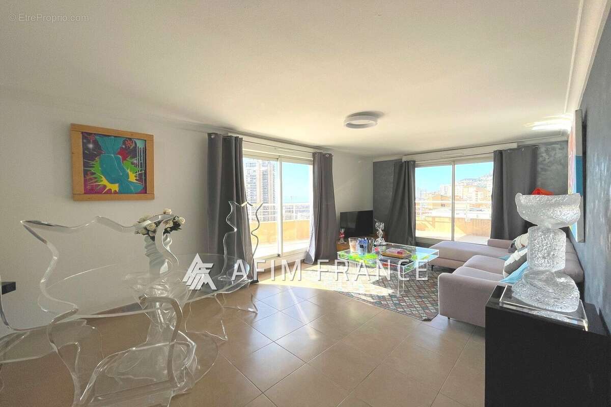 Appartement à BEAUSOLEIL