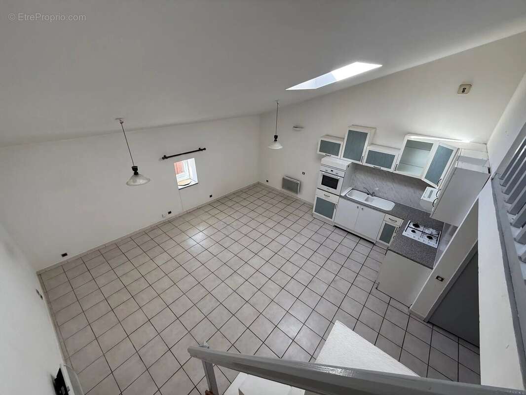 Appartement à CHATEAUNEUF-DU-RHONE