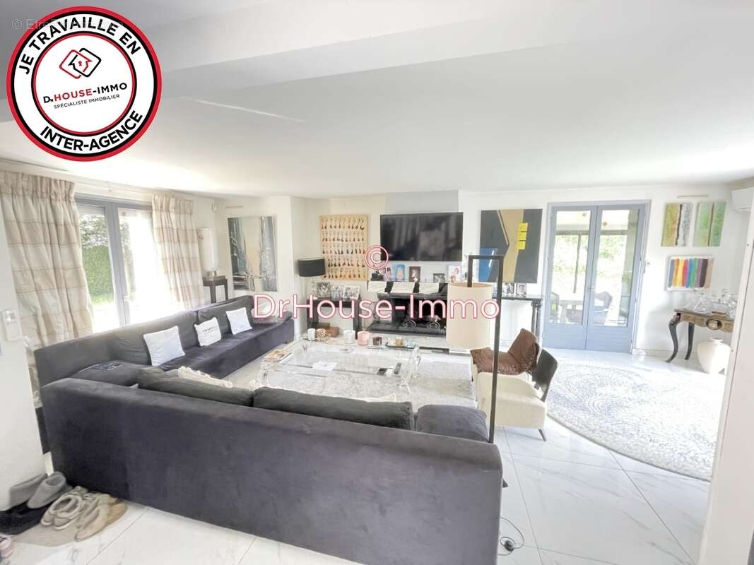 Maison à SAVIGNY-SUR-CLAIRIS