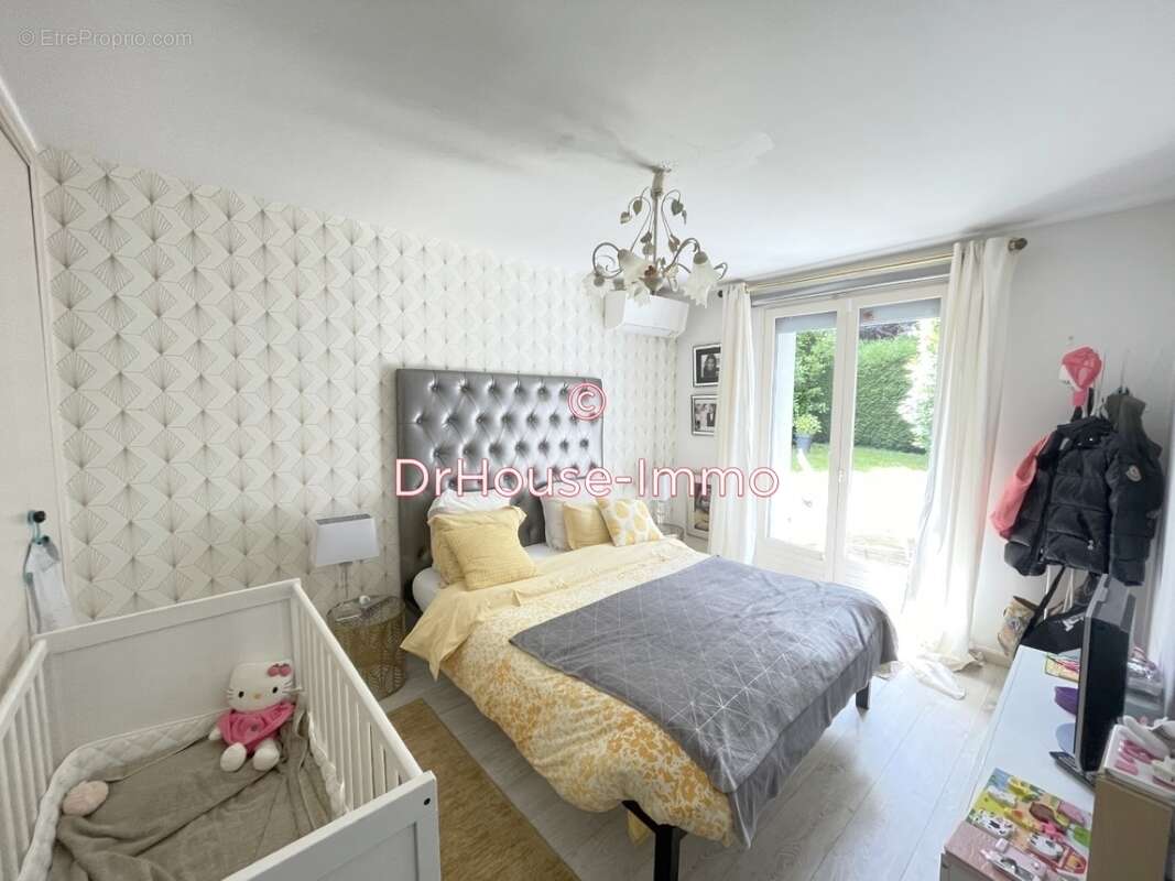 Maison à SAVIGNY-SUR-CLAIRIS