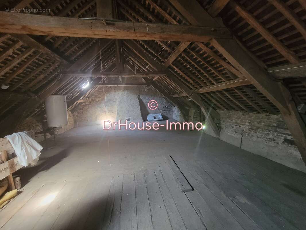 Maison à DOL-DE-BRETAGNE