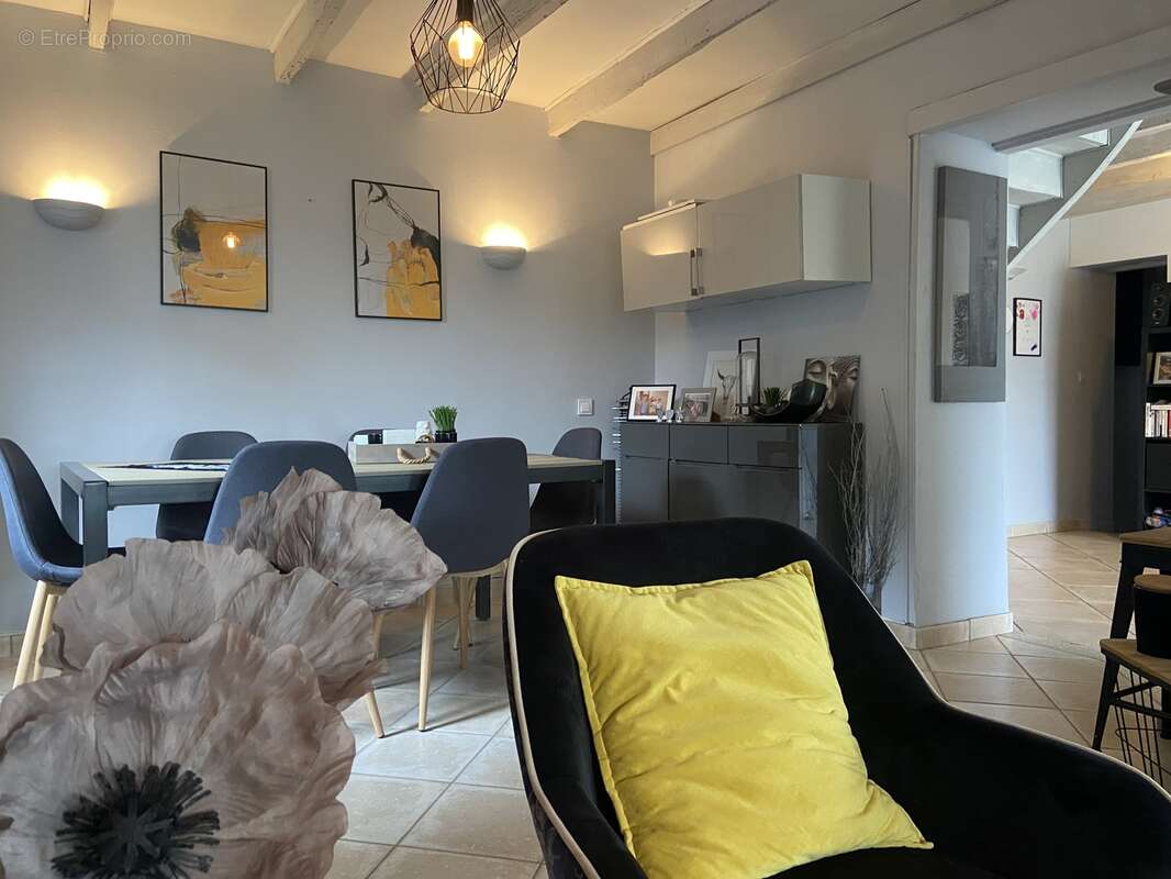 Maison à BOURG-LES-VALENCE