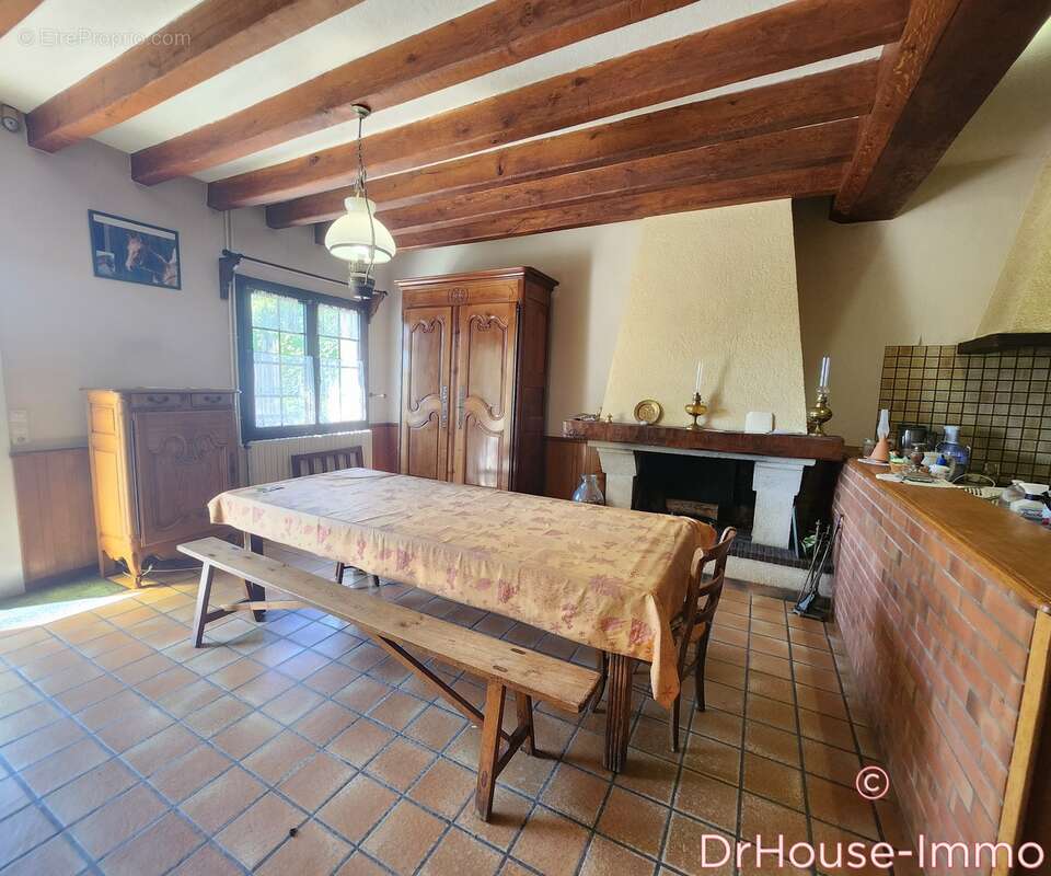 Maison à COURCEBOEUFS