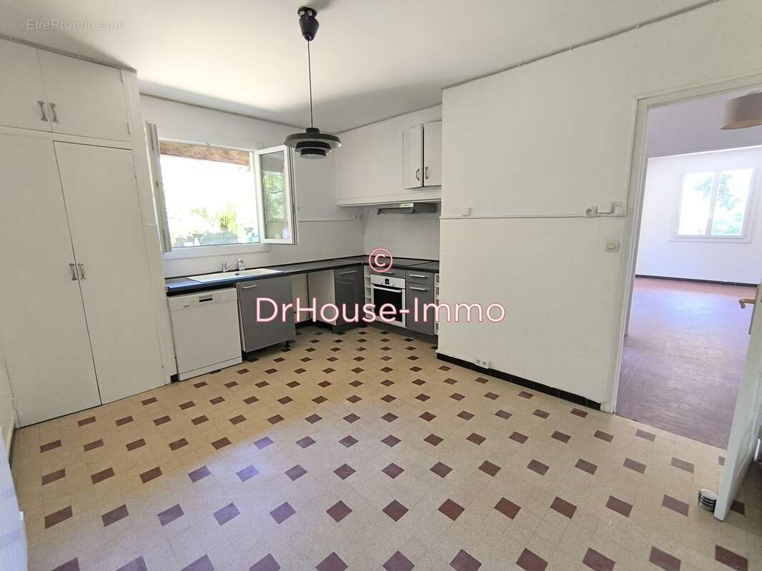 Maison à MARSEILLE-12E