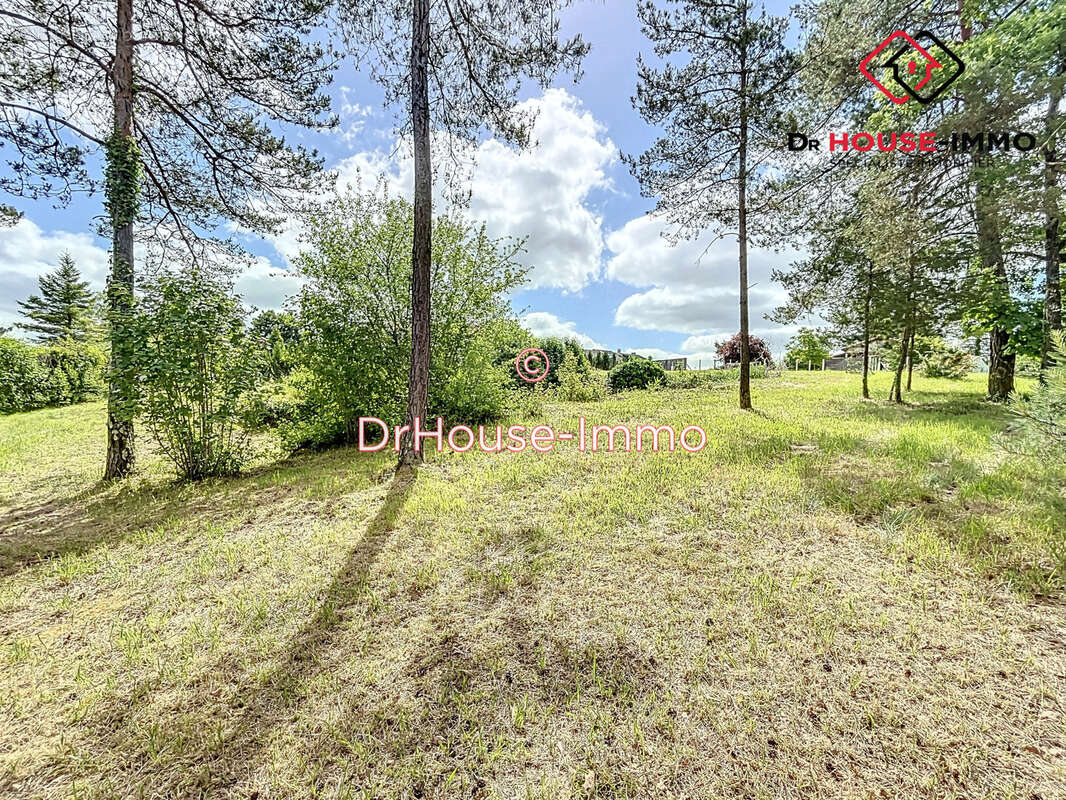 Terrain à CORNILLE