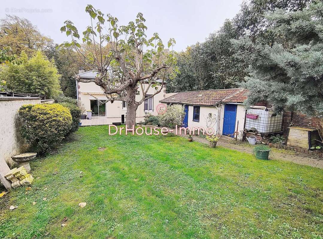 Maison à SURVILLIERS