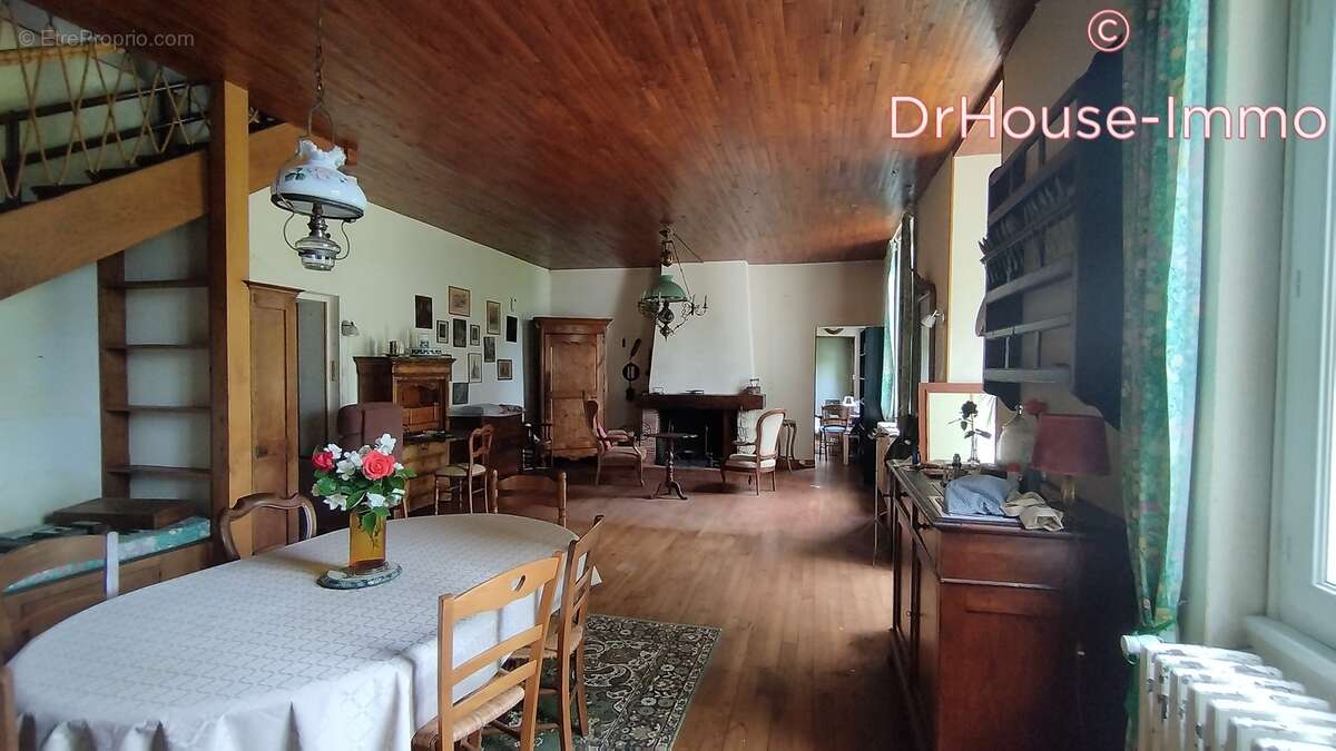 Maison à SAINT-AVIT-SAINT-NAZAIRE