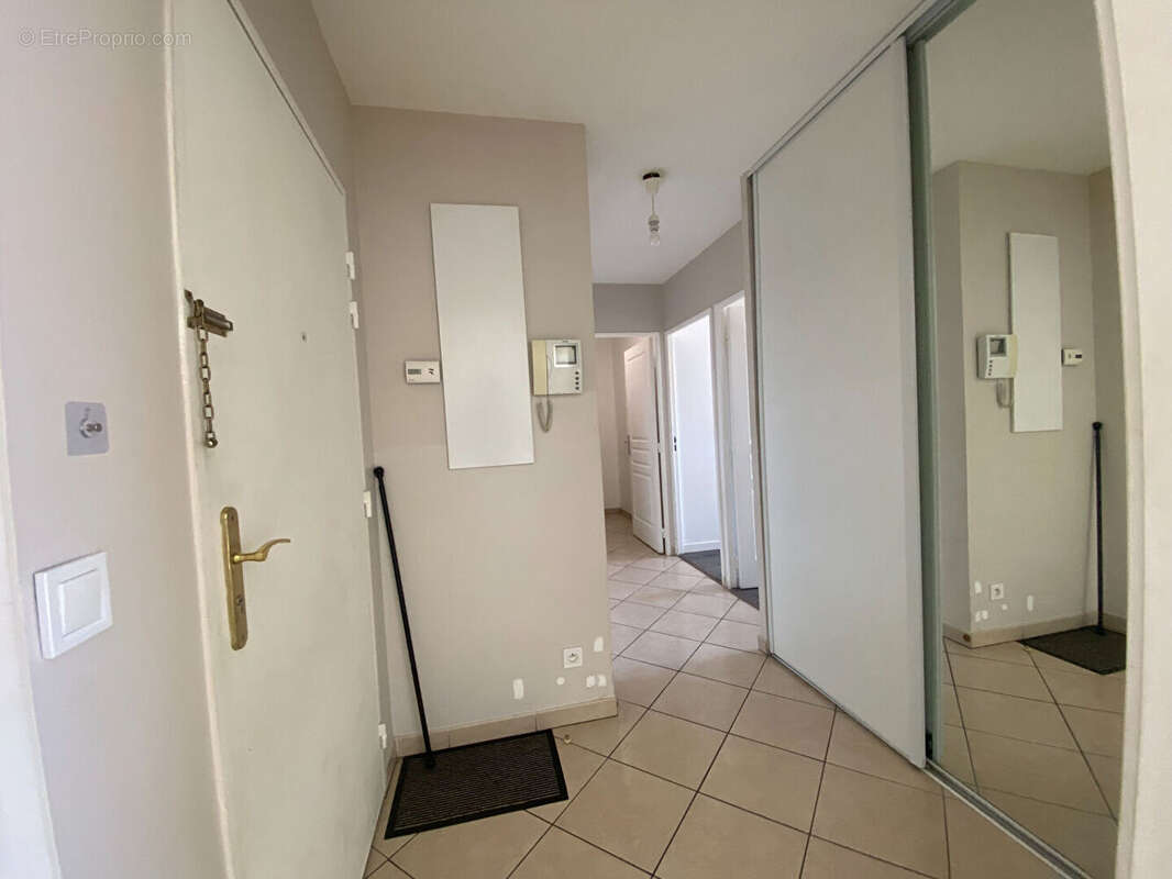 Appartement à MARSEILLE-15E