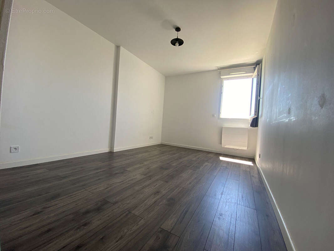 Appartement à MARSEILLE-15E