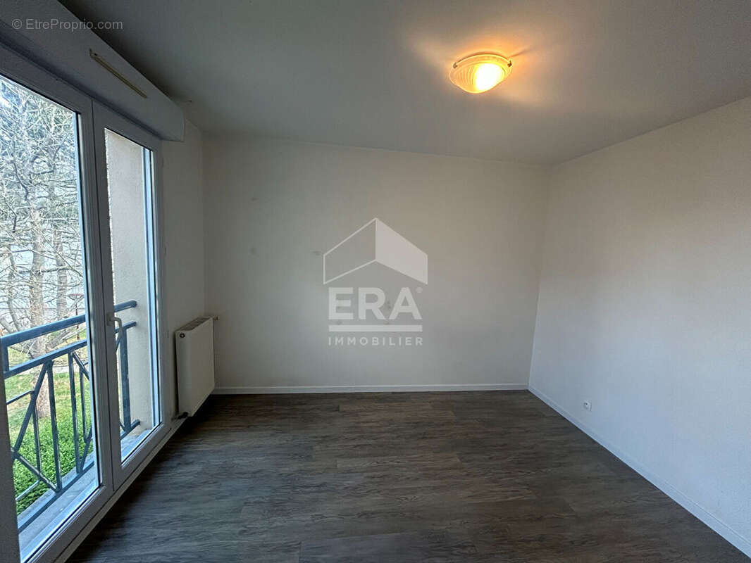 Appartement à DOURDAN