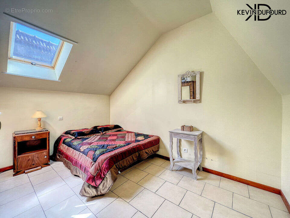 Appartement à PONT-DE-LABEAUME