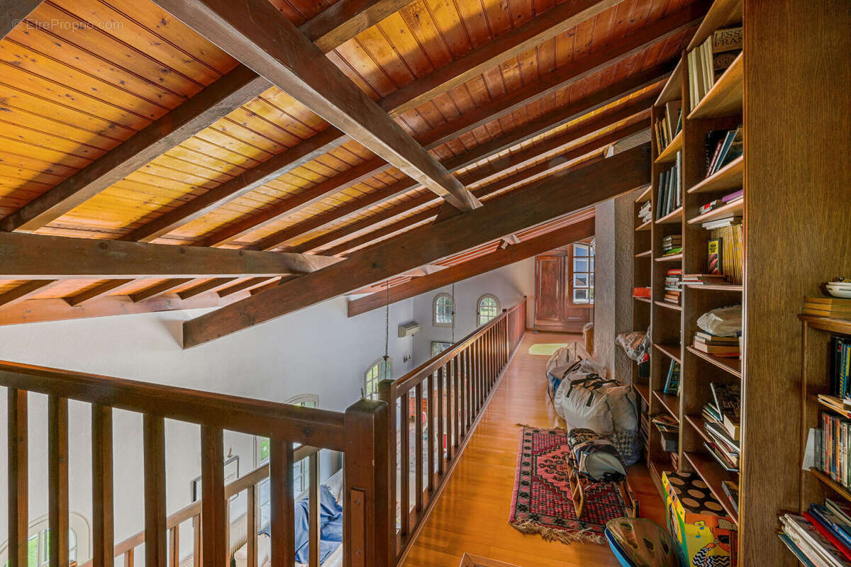 Maison à ARTIGUES-PRES-BORDEAUX