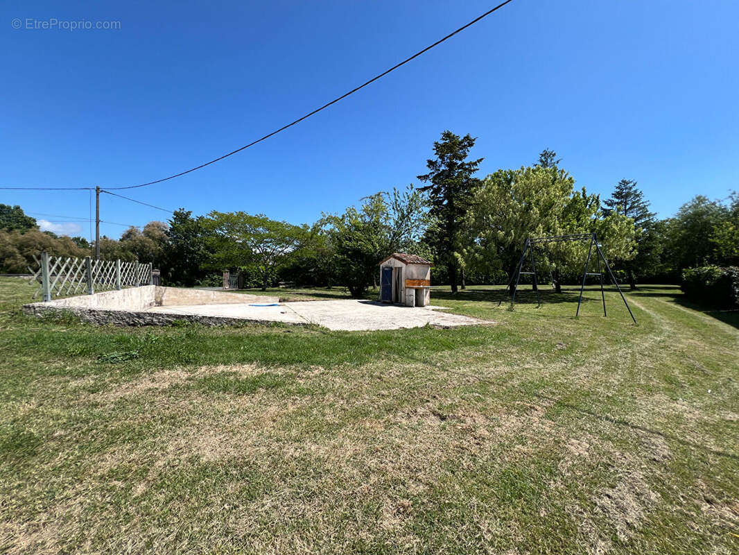 Maison à LA TREMBLADE