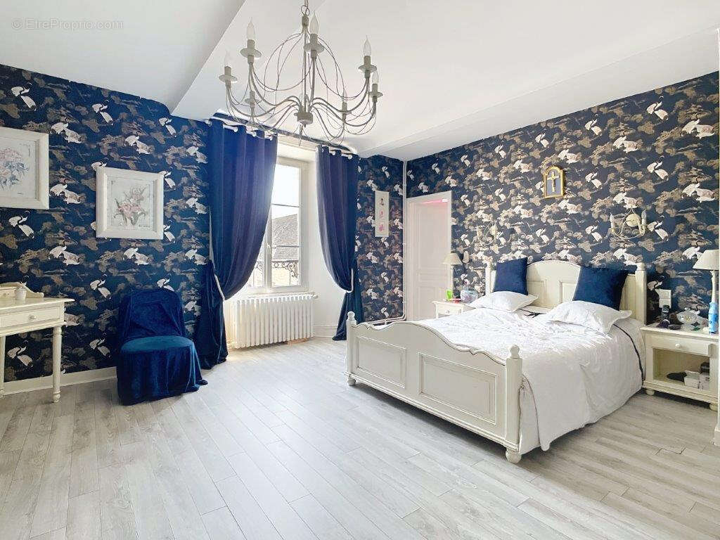 Maison à TURQUEVILLE