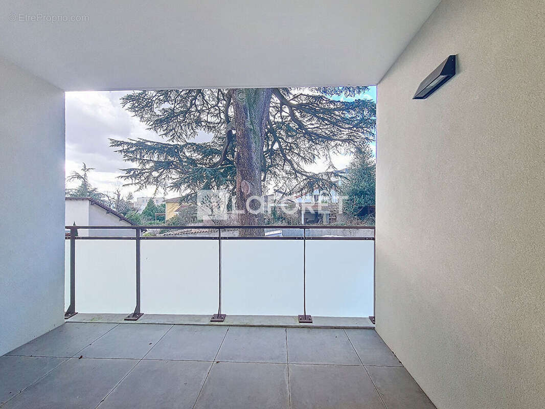 Appartement à RILLIEUX-LA-PAPE