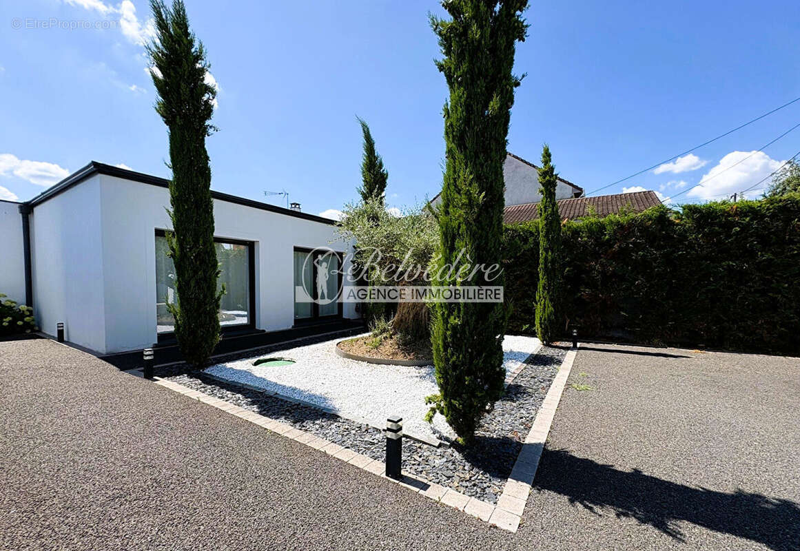 Maison à SAINT-PRIX