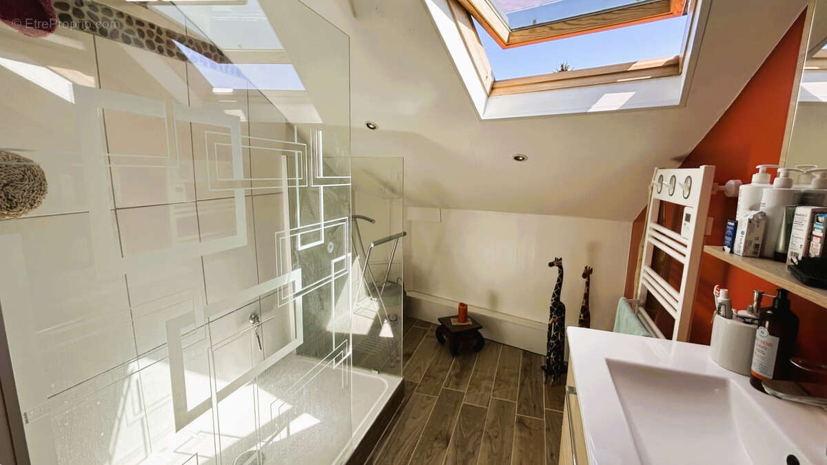 Maison à SAINT-LEU-LA-FORET