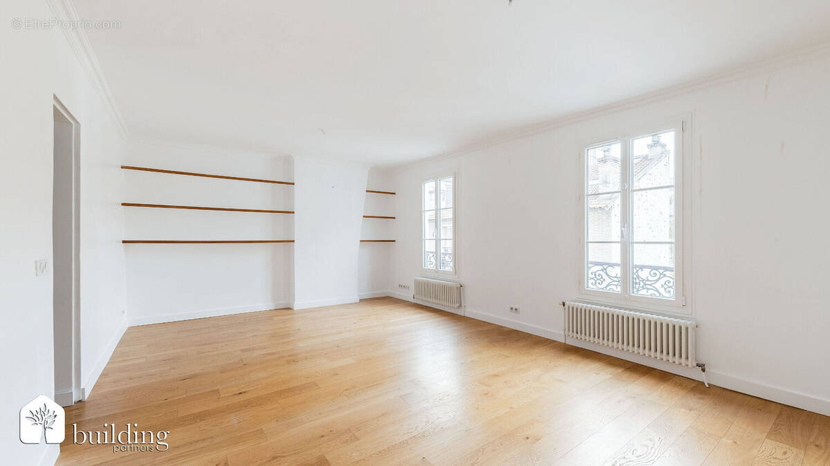 Appartement à LEVALLOIS-PERRET
