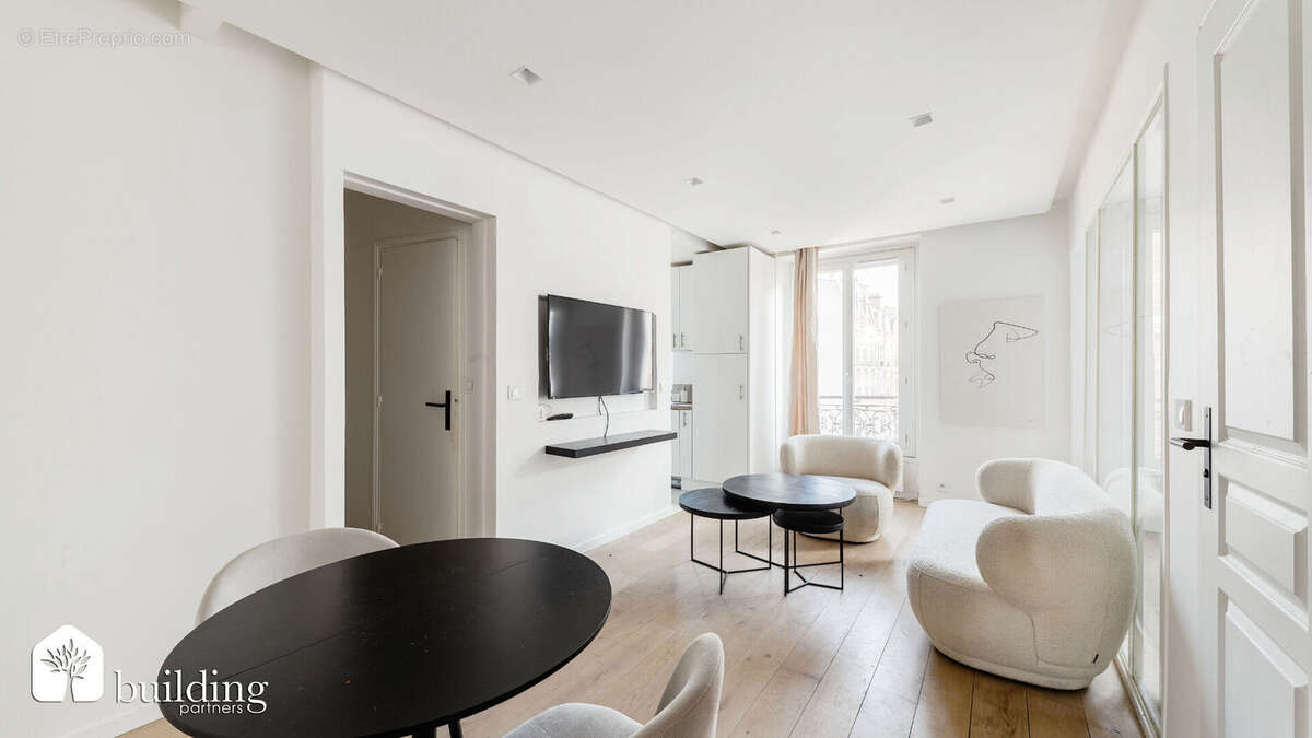 Appartement à LEVALLOIS-PERRET