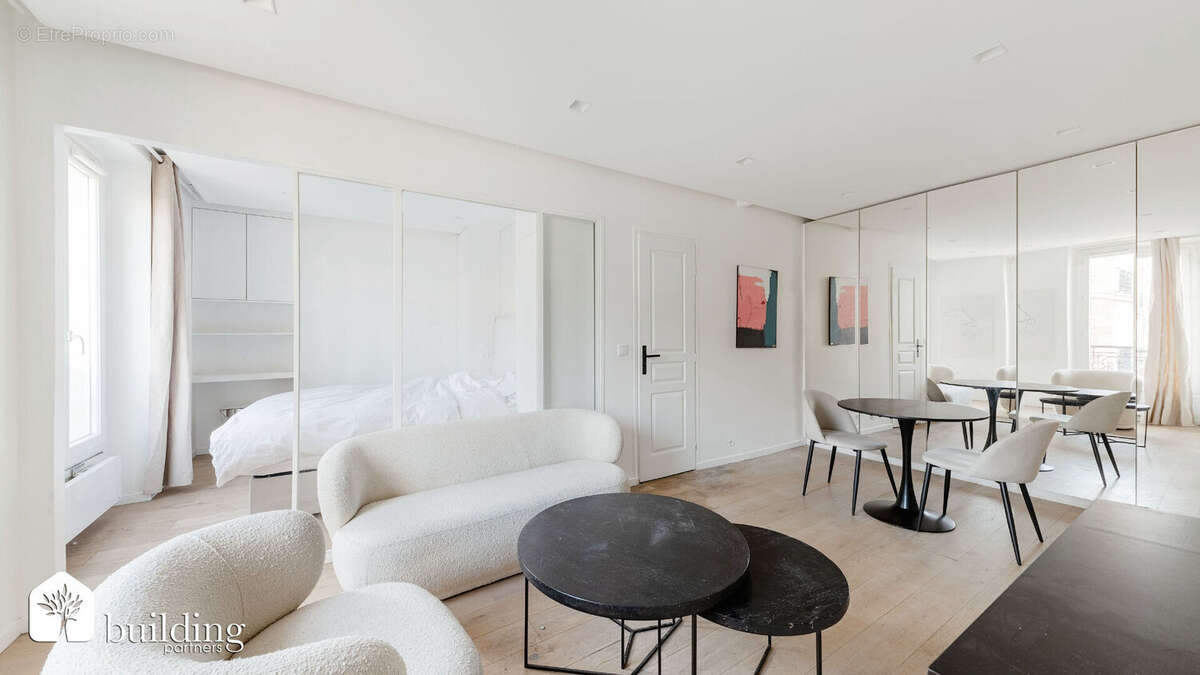 Appartement à LEVALLOIS-PERRET