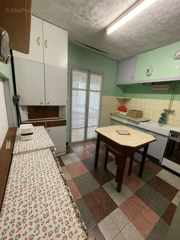 Terrain à LA ROQUETTE-SUR-SIAGNE