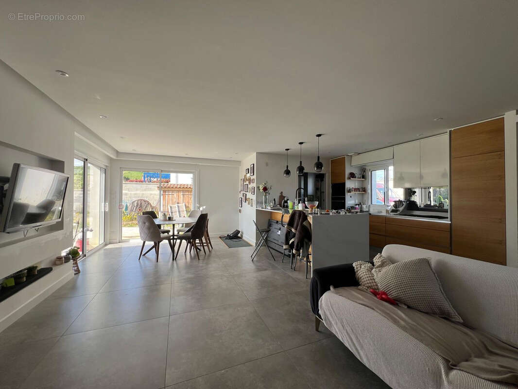 Maison à VILLEFRANQUE