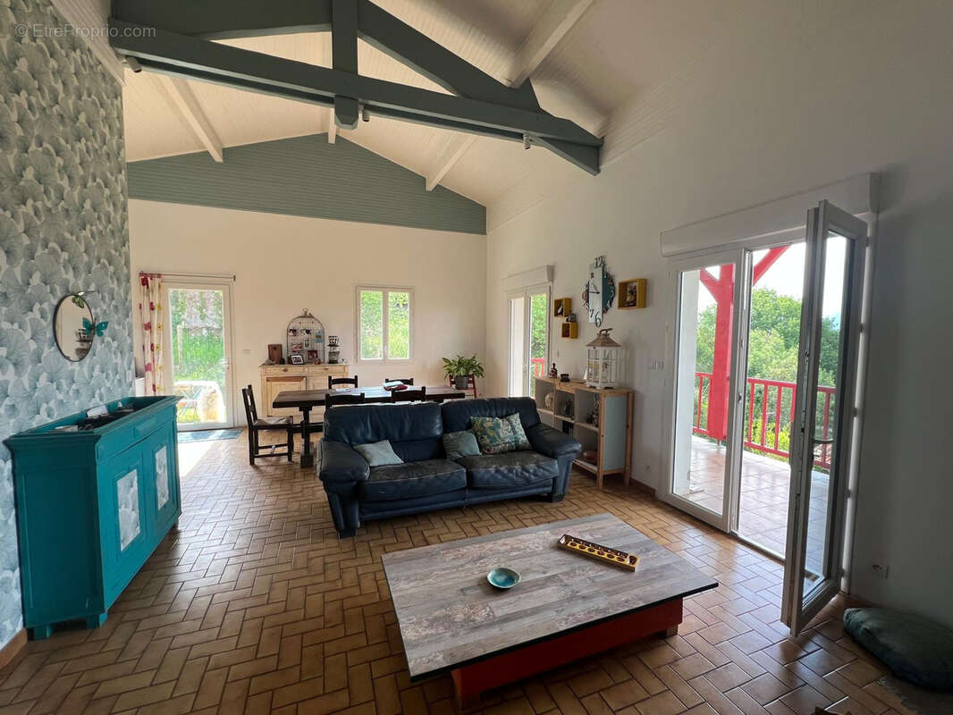 Maison à VILLEFRANQUE