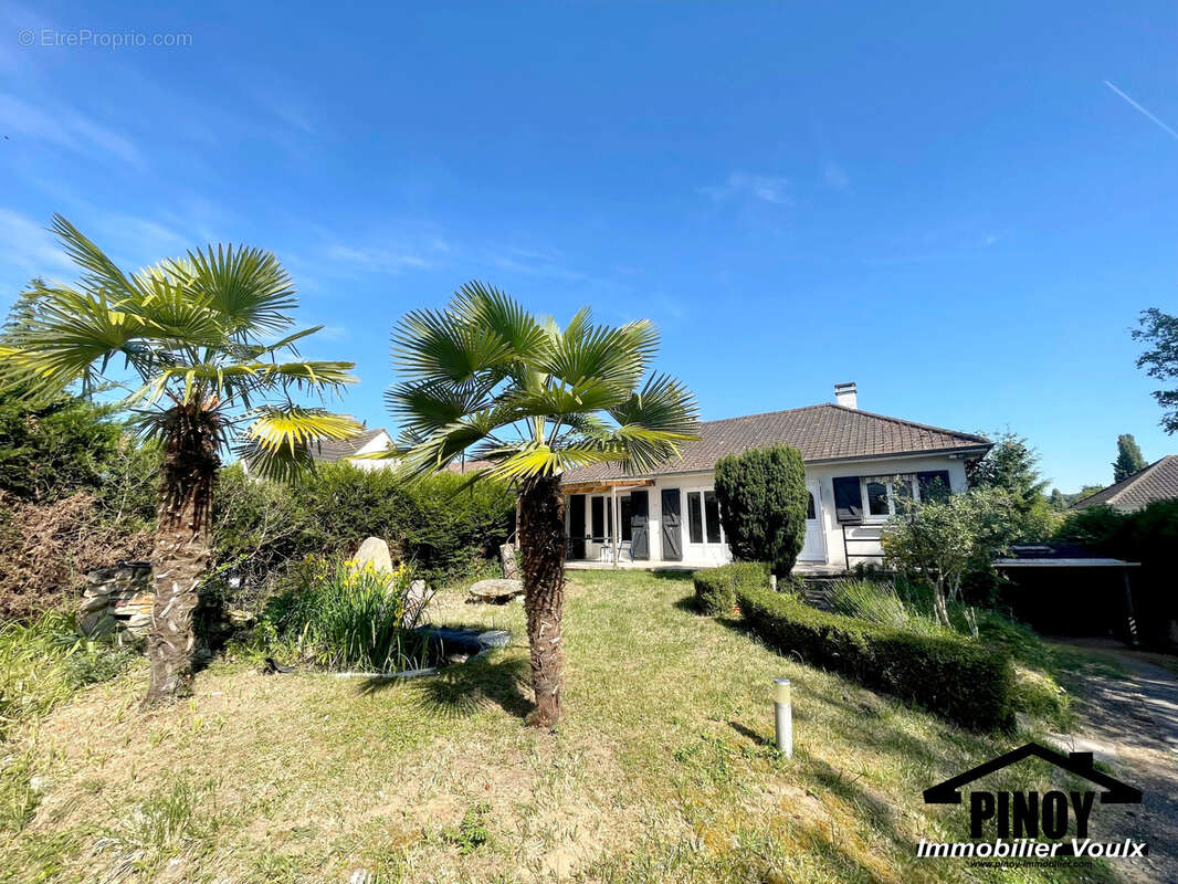 Maison à VAYRES-SUR-ESSONNE