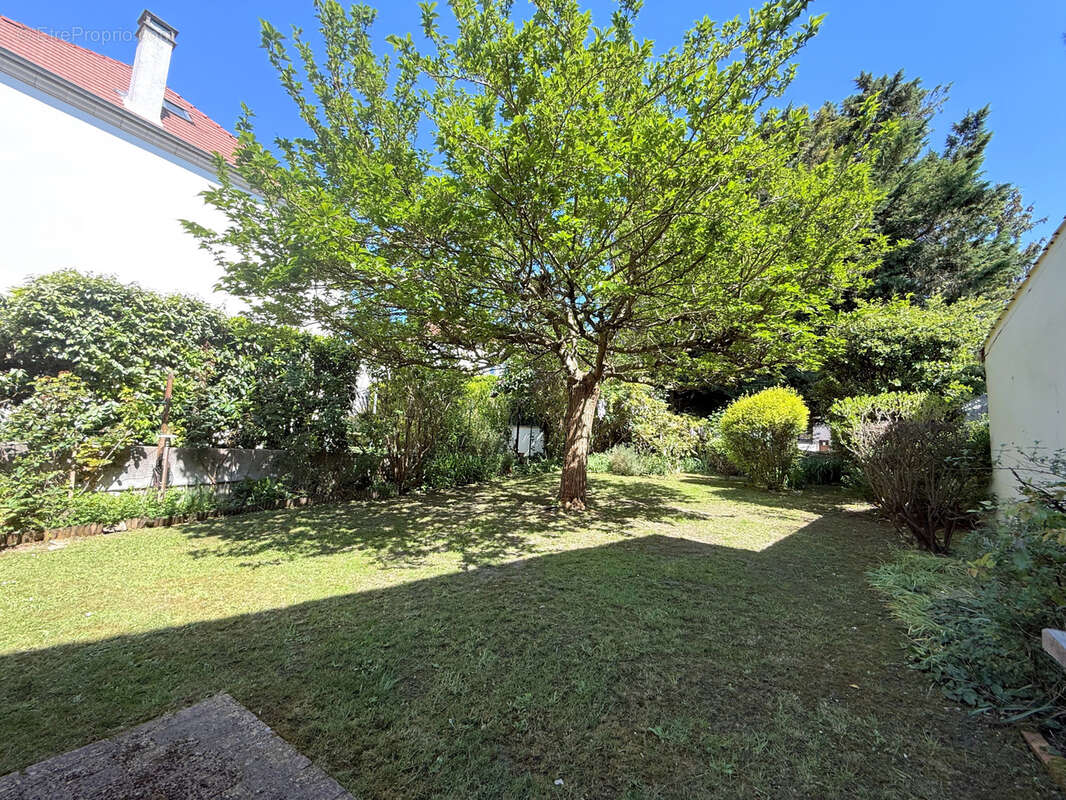 Maison à RUEIL-MALMAISON