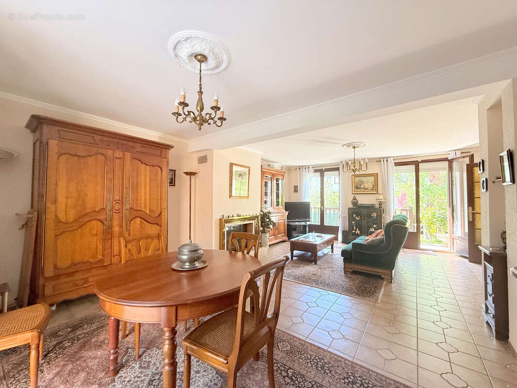 Maison à RUEIL-MALMAISON