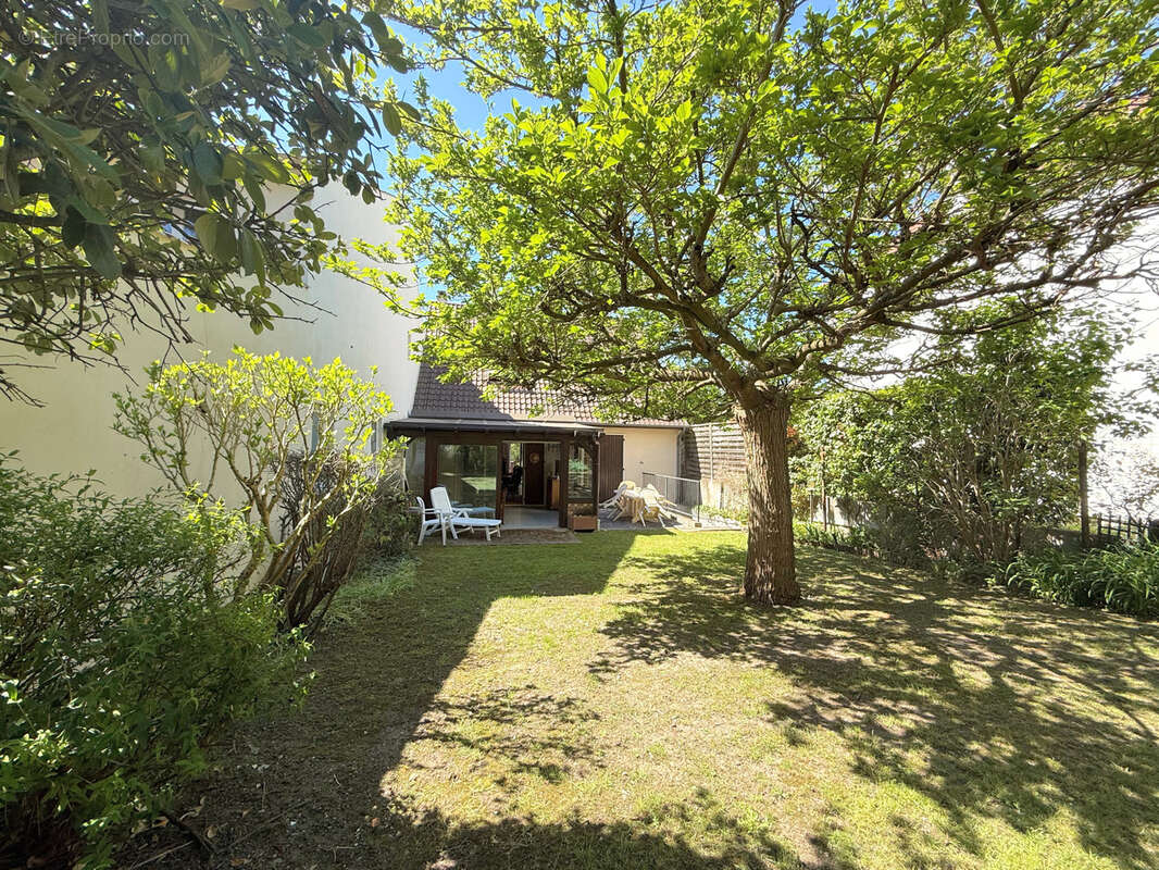 Maison à RUEIL-MALMAISON