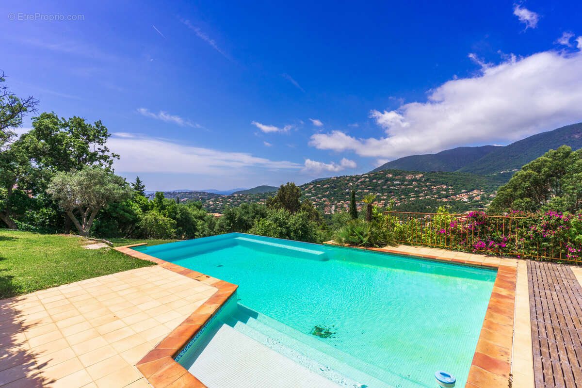 Maison à CAVALAIRE-SUR-MER