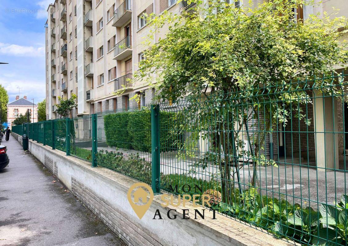 Appartement à MELUN