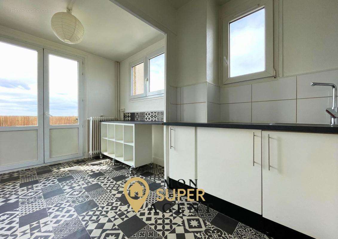 Appartement à MELUN